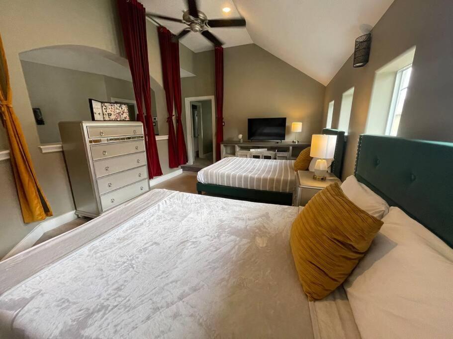 Wanderlust Villa Near Galleria Mall Houston Exterior photo